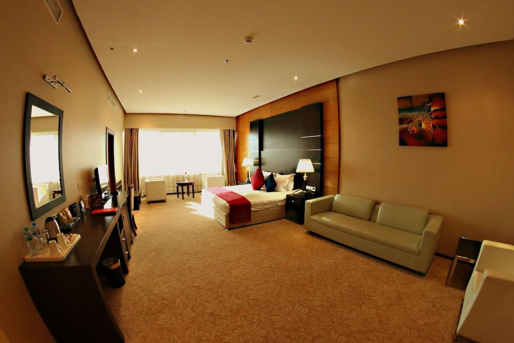 Diva Hotel Al Manamah Esterno foto